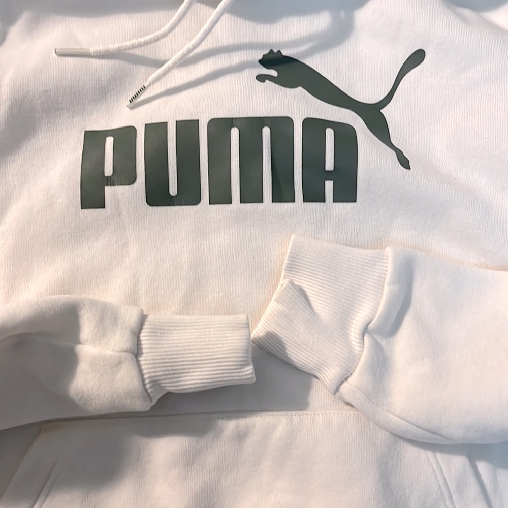 Puma sweatshirt-EUC!! Jr size large but fits more like medium-$15!